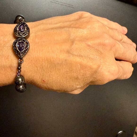 Aurora Borealis Faceted Crystal Beaded Bracelet - Picture 9 of 10